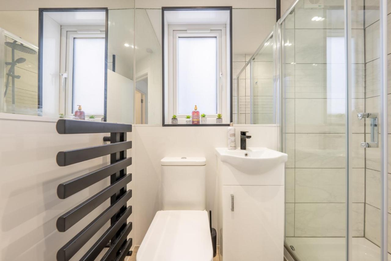 Modern Split Level 2br Spacious Maida Vale Appartamento