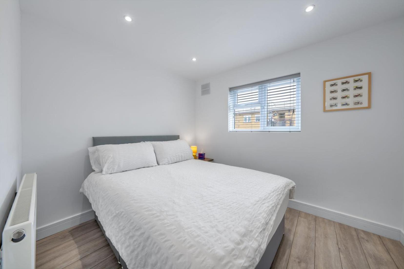 Modern Split Level 2br Spacious Maida Vale * Londra